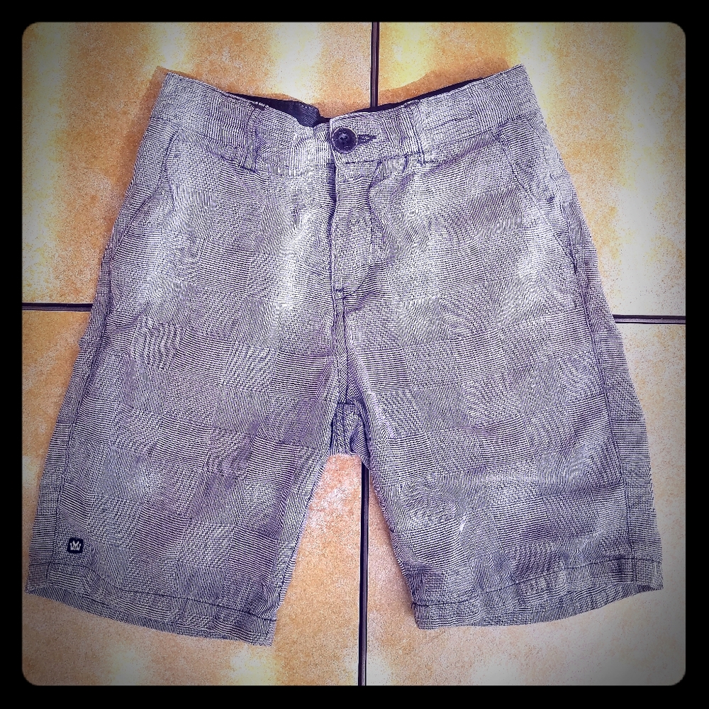 2 for $8 Shorts Boys Micros Sz 8 Plaid 4 pocket